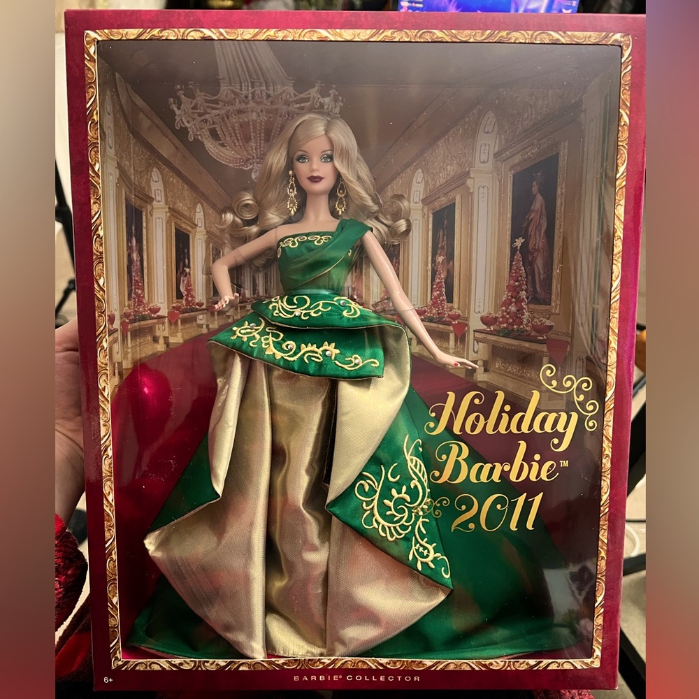 MATTEL 2011 Holiday Barbie - In Box Perfect Condition ✨
